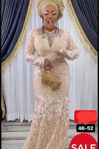 Elegant bespoke party long dress w/ sequins  Size 46