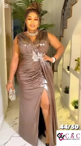 Elegant Bright Coffee Fitted Party Gown (Size 50)