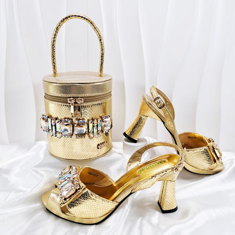 Size 38 gold
